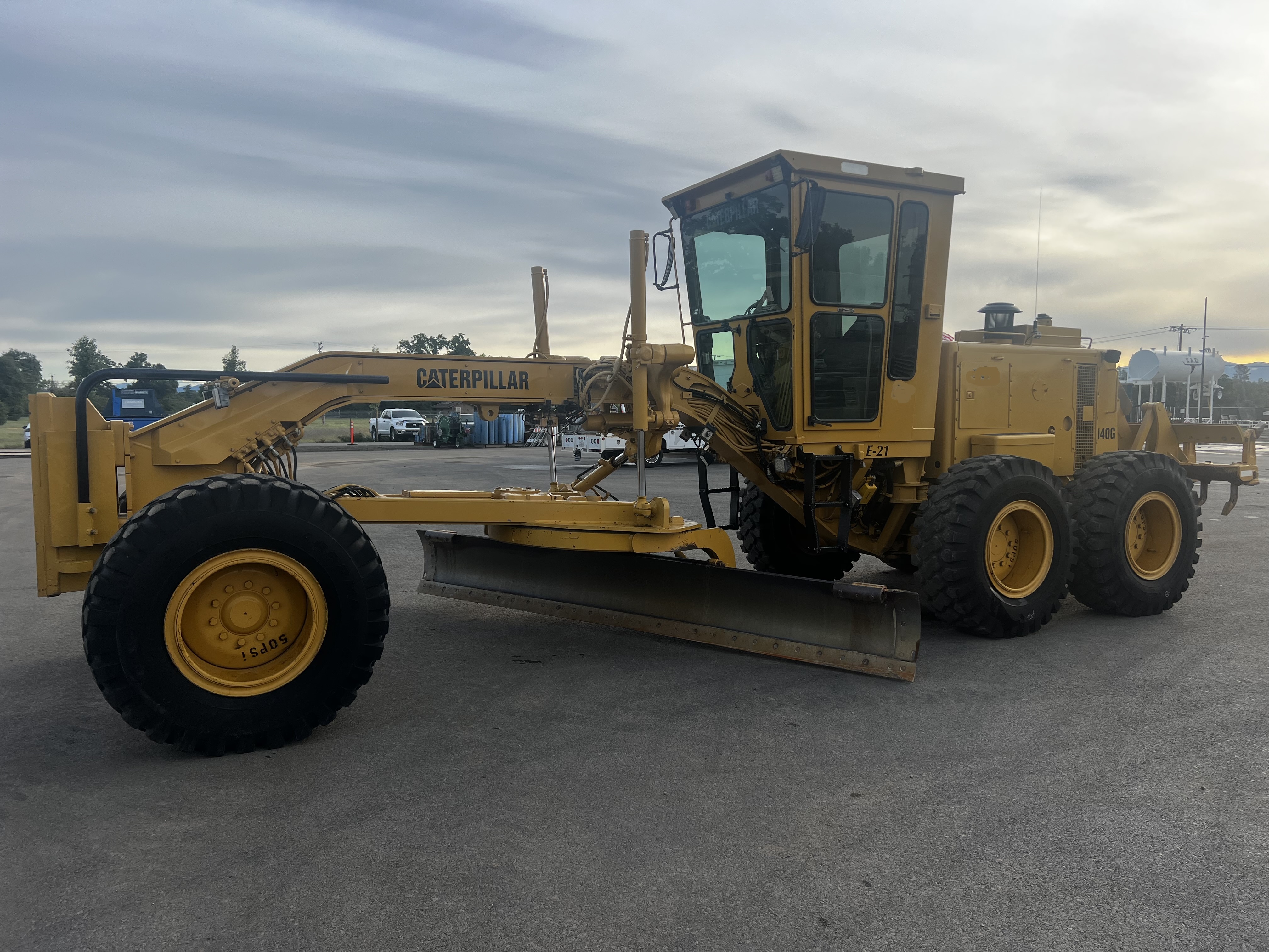 1995 CATERPILLAR 140G - Image 2